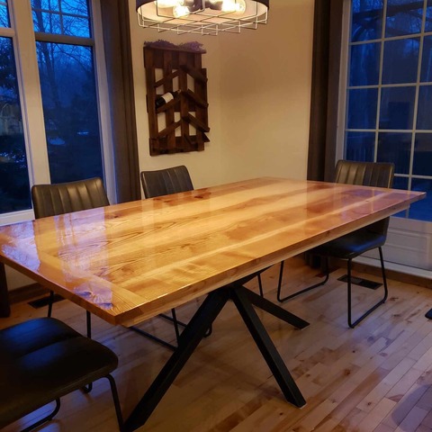 Table de cuisine
(installée chez le client)